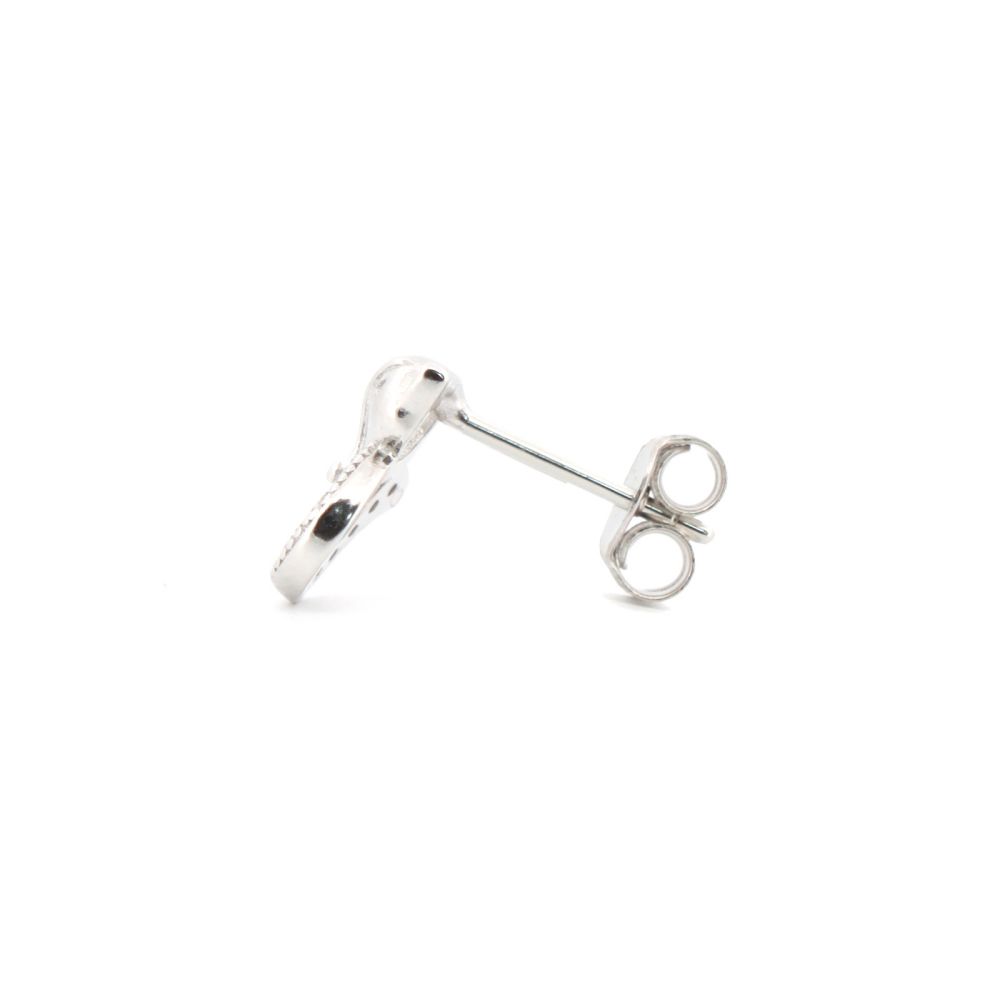 cubic zirconia cat stud earrings side view